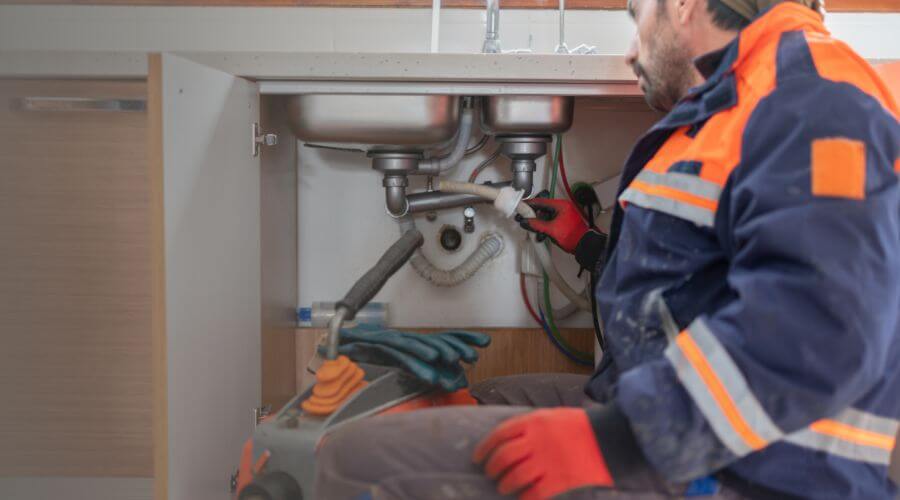 Commercial Slab Leak Plumbing in Londonderry, OH